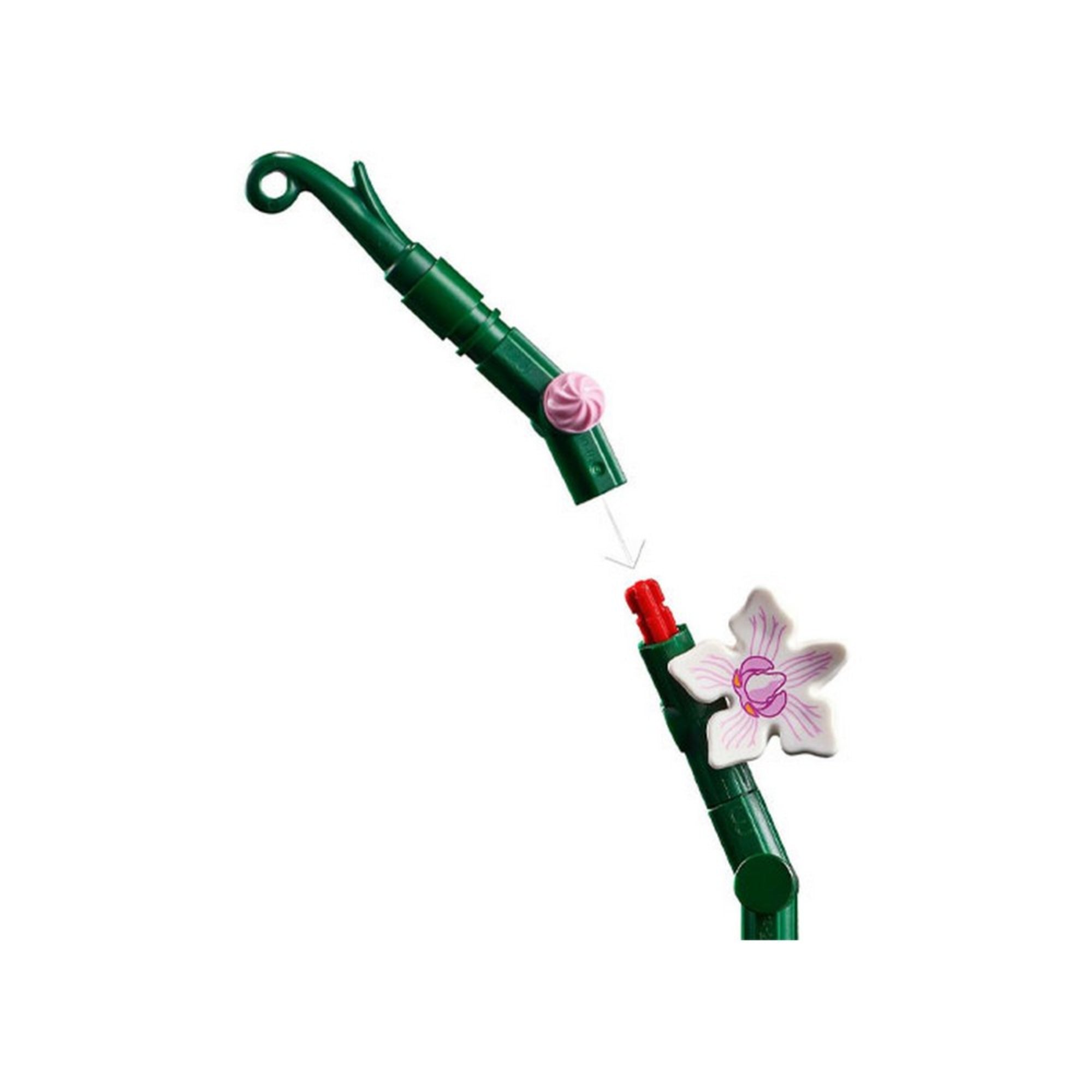 Részlet a LEGO Orchid (10311) virág összeszereléséről, ahol a rózsaszín virágszirom egy zöld szárrészhez csatlakozik piros építőelemmel.
