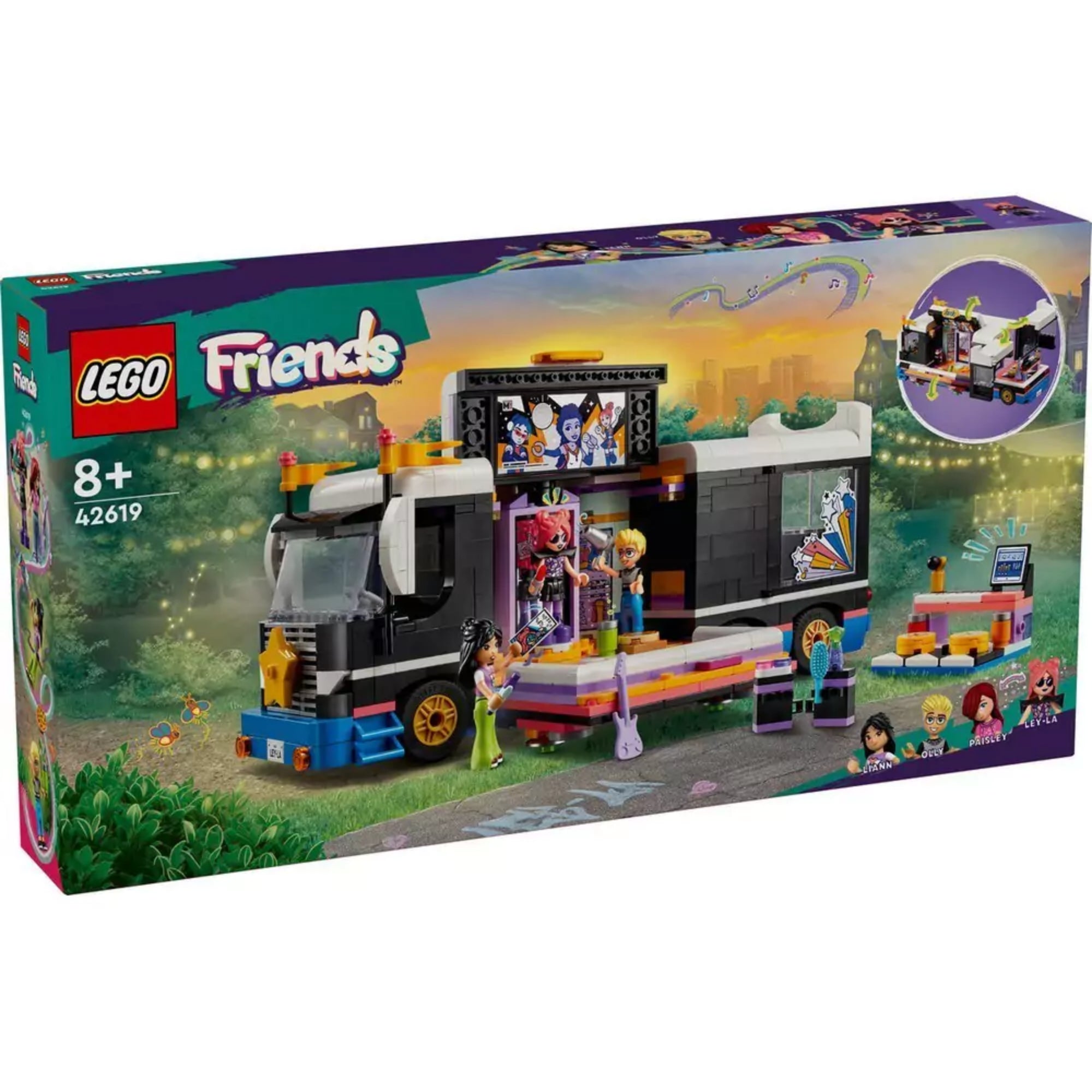 LEGO Friends Menedékhely háziállatoknak (42617) doboza színes farmháttérrel, látható rajta a pajta, traktor, állatok és a szereplők: Ben, Aliya és Kaya.