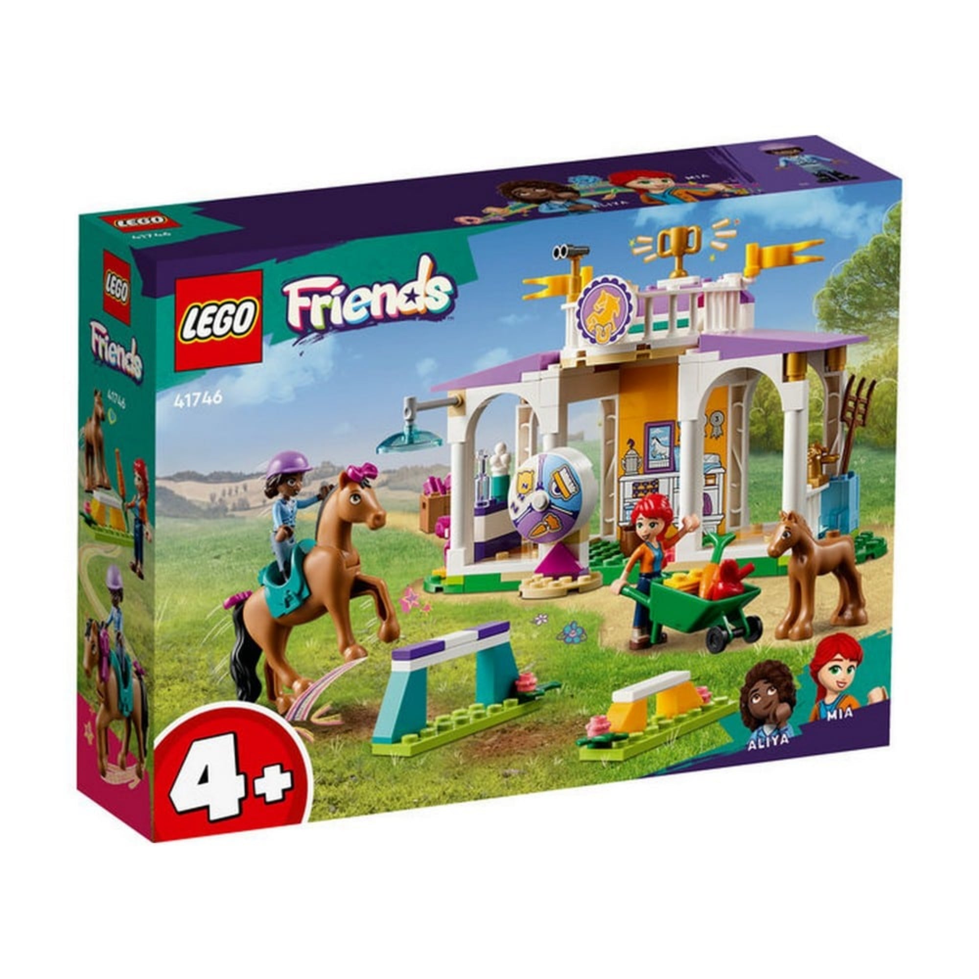 A LEGO Friends Új lovasiskola (41746) készlet színes doboza, amelyen a lovaglás közben játszó karakterek és a lovasiskola jelenetei láthatók.