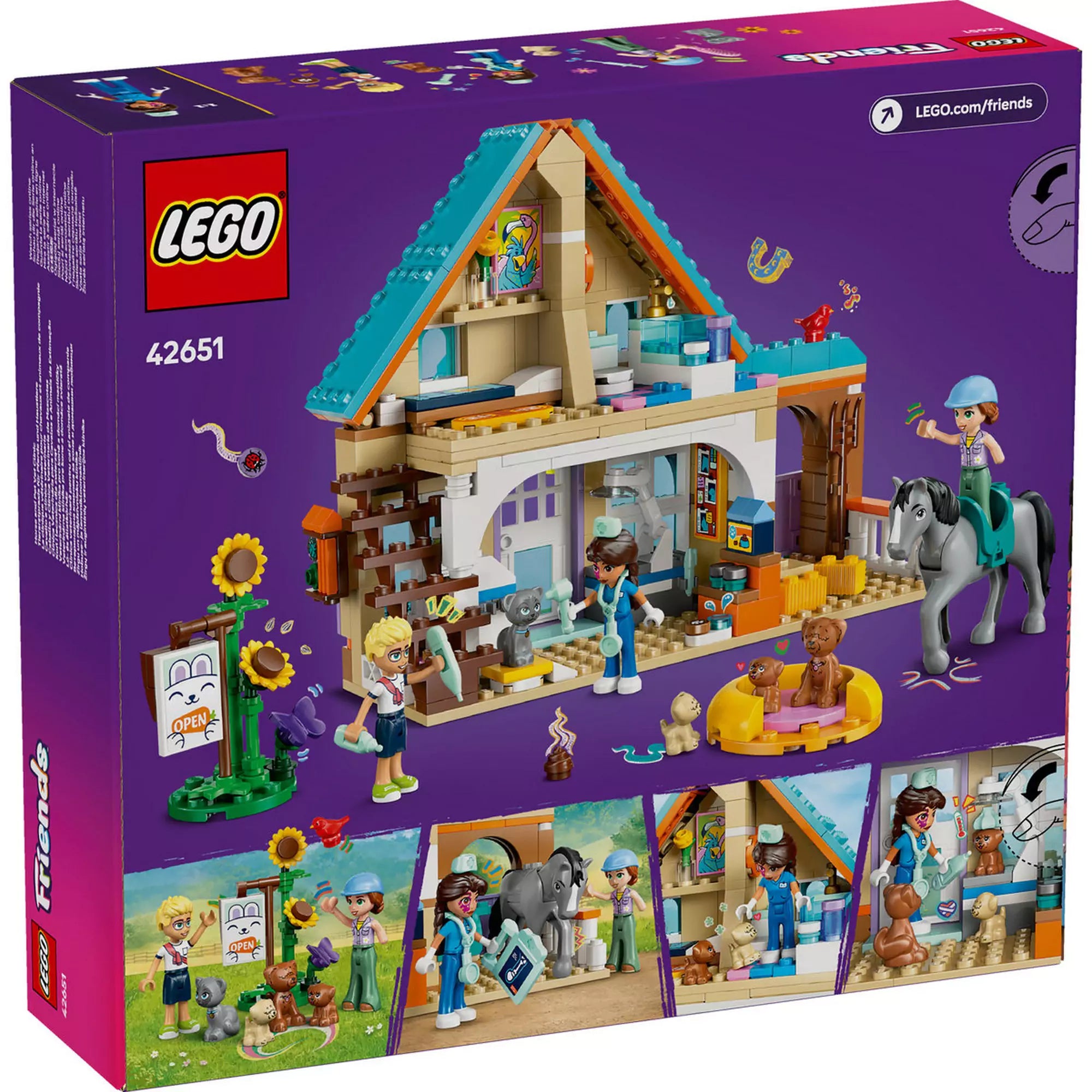 LEGO Friends Ló- és állatkórház 42651 hátoldala, a részletes belső térrel és különféle játékfunkciókkal.