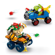 LEGO Super Mario: Mario Kart, Bowser kastélya (72039) járműverseny, Bowser és Yoshi kocsijai kilőtt lövedékekkel száguldanak.
