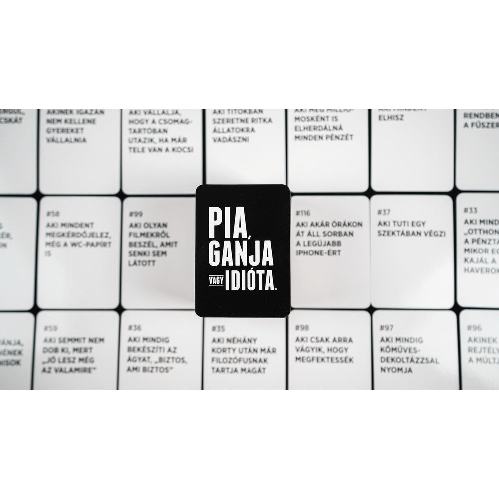 Pia, ganja vagy idióta, magyar nyelvű társasjáték
