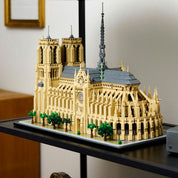 LEGO Architecture A párizsi Notre-Dame 21061 4383 darabos