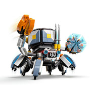 A LEGO® Horizon Adventures™ készlet részletezett Páncéljáró robotja mozgatható lábakkal, karmokkal és egy világító kék energiapajzzsal.