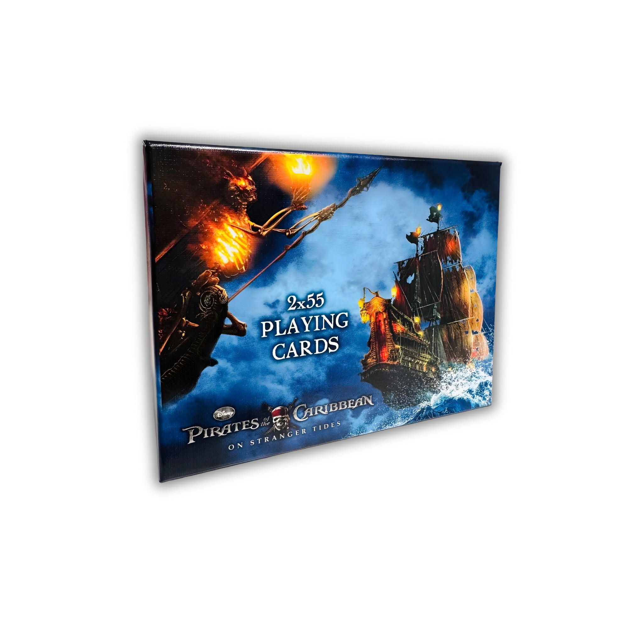 Pirates of the Caribbean – On Stranger Tides játékkártya doboz eleje, filmes illusztrációval és 2×55 lapos jelöléssel.