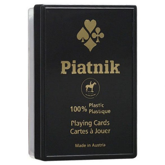 Piatnik 100% plastic francia kártya fekete, kemény tokos dobozban arany felirattal.