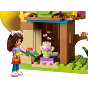 LEGO Gabby s Dollhouse Cicatündér kerti partija 10787 130 darabos