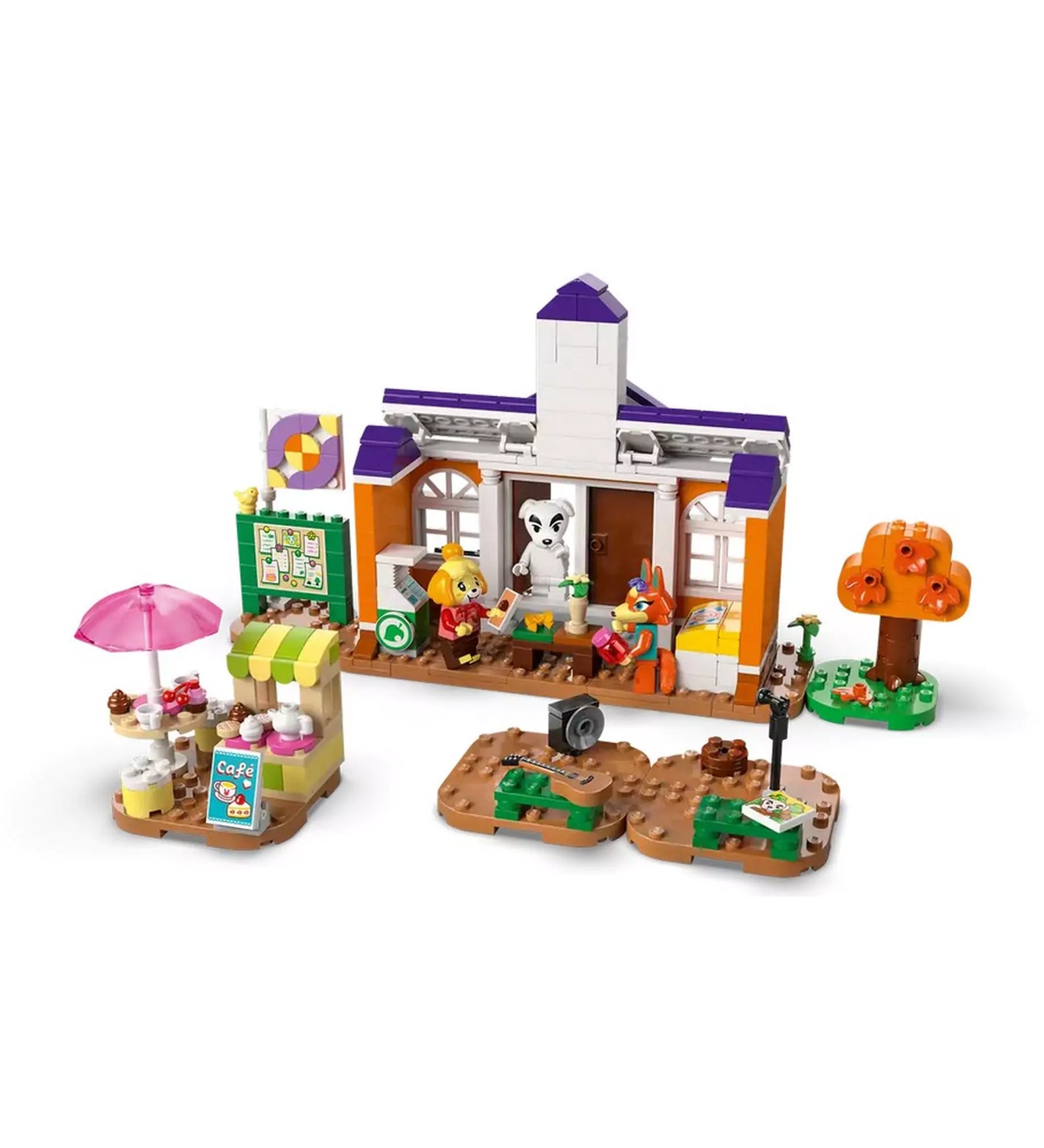 A LEGO Animal Crossing: K.K. koncertje a téren (77052) épületének belső nézete, ahol Isabelle, K.K. és Audie a színpad közelében és a kávéstandnál láthatók.
