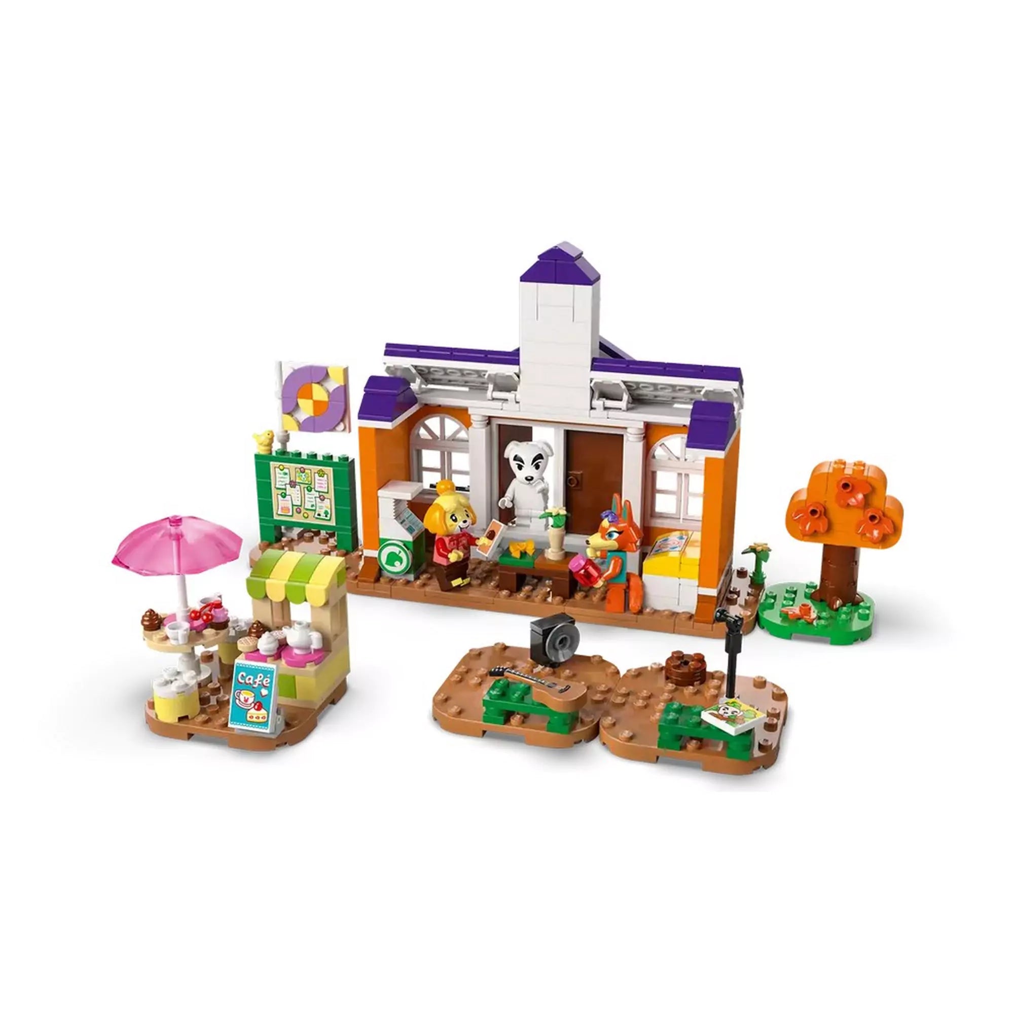 A LEGO Animal Crossing: K.K. koncertje a téren (77052) épületének belső nézete, ahol Isabelle, K.K. és Audie a színpad közelében és a kávéstandnál láthatók.