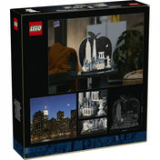 LEGO Architecture New York City – The Big Apple 21066 készlet hátoldali dobozképe, amely bemutatja a megépített New York városképet, a díszmodell méreteit és inspirációs fotóit.