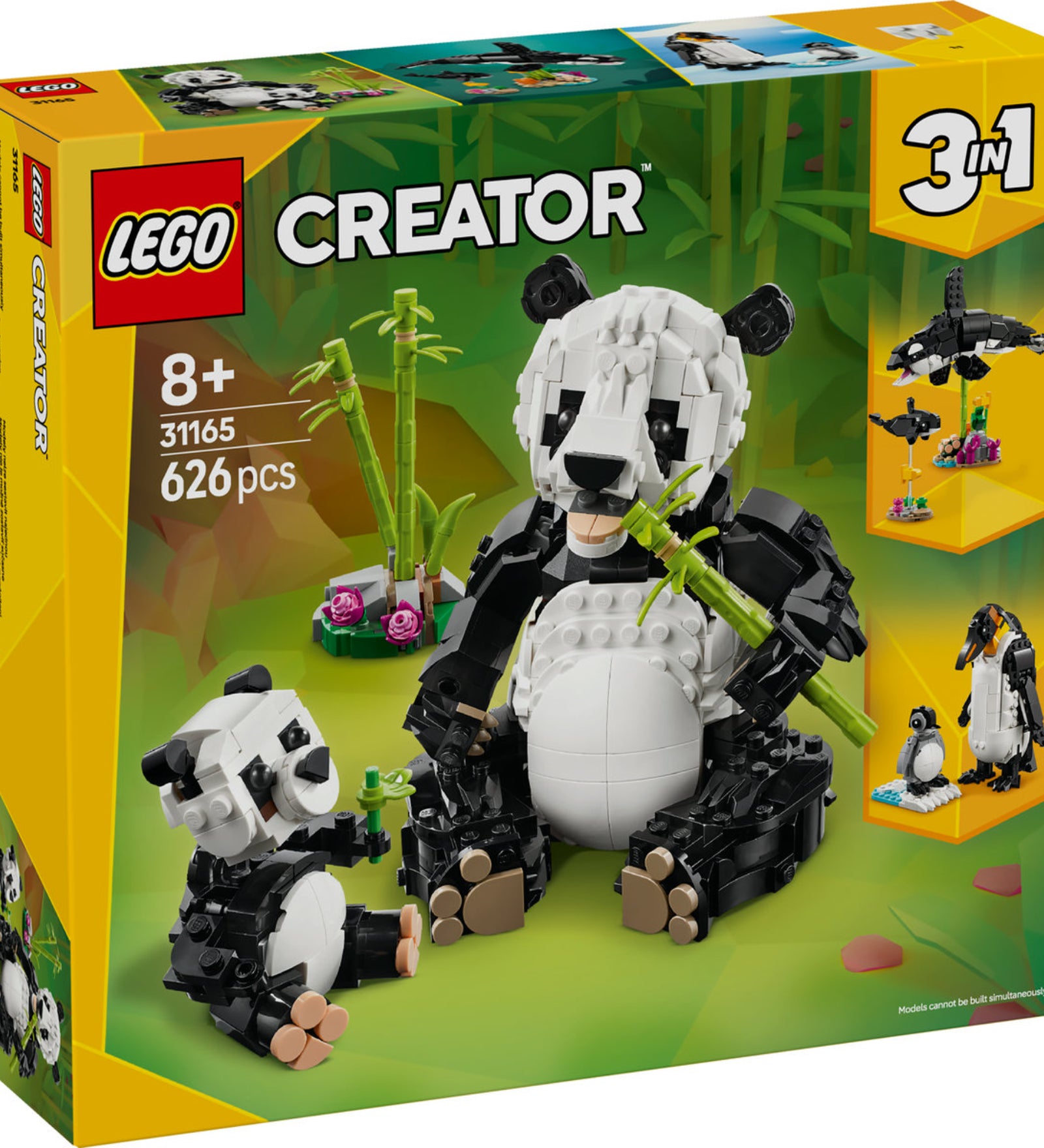 LEGO Creator 3 az 1-ben Vadállatok: Panda család 31165 dobozkép, melyen egy felnőtt és egy kölyök panda látható, bambusszal és további állati modellekkel.