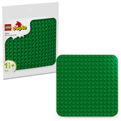 A LEGO DUPLO 10460 zöld építőlap csomagolásban és mellette külön is megjelenítve, a dobozon jól látható a 1,5+ korosztály és az 1 darabos készletjelzés.