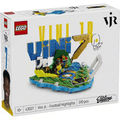 LEGO Editions Vini Jr. – A futball legjobb pillanatai 43027 készlet doboza, termékinformációkkal és látványos grafikával.