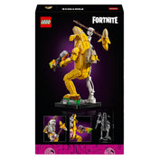 A LEGO Fortnite Peely Bone (77072) készlet dobozának hátoldala látható. A hátsó nézet bemutatja a figura részletes szerkezetét, hátizsákját és a banán motívumú fejét. Az alsó részen kisebb képeken közelről is láthatók a fegyver és a test belső elemei, valamint a figura méretei is feltüntetve vannak.