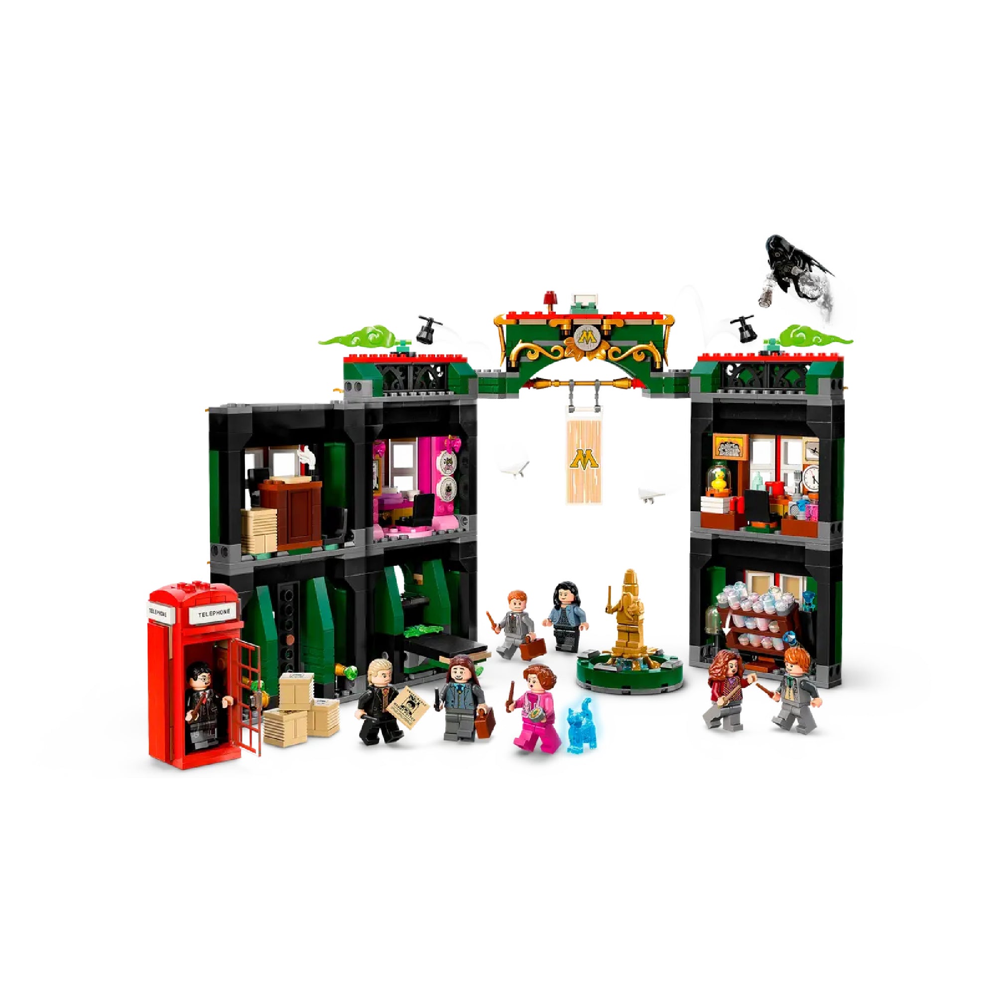 LEGO Harry Potter Mágiaügyi Minisztérium (76403) részletes, szobákra bontott épületbelső, számos minifigurával, bútorral és kiegészítővel.