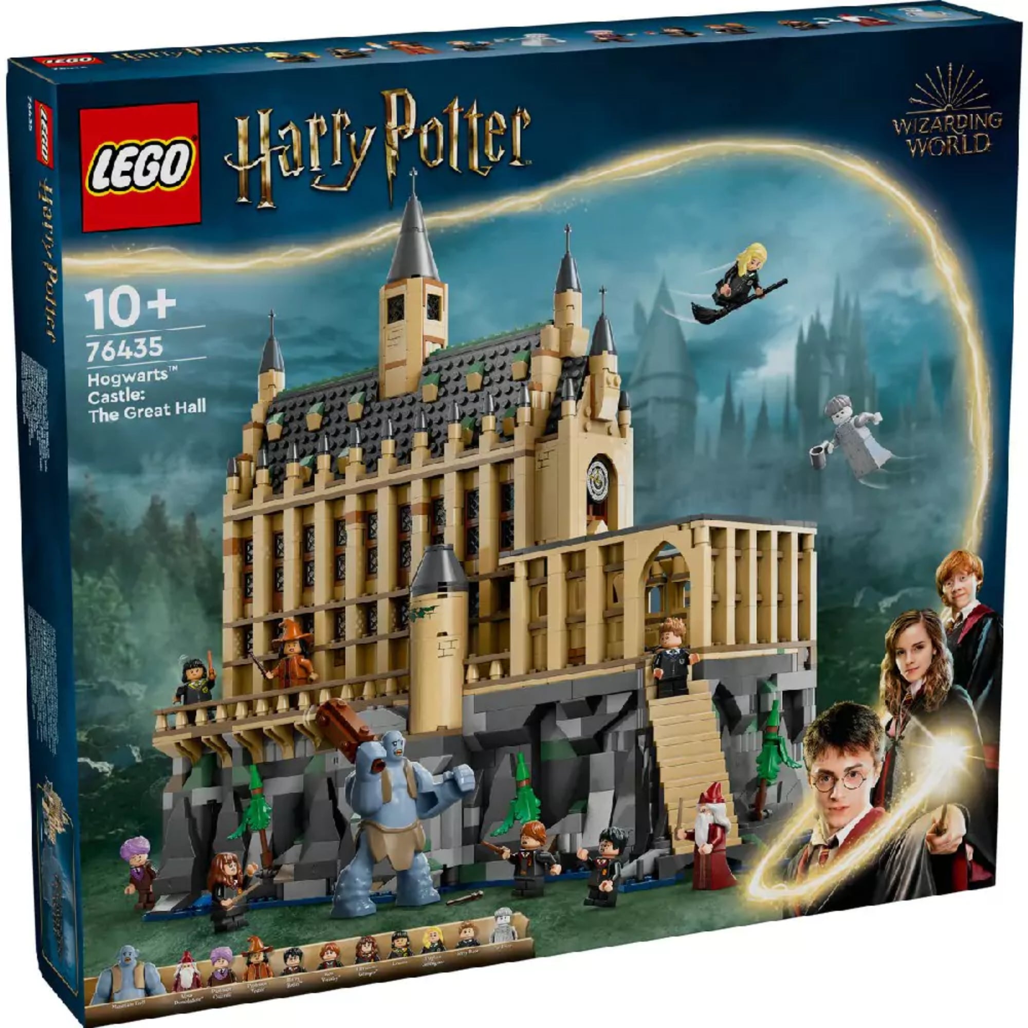 LEGO Harry Potter Roxfort kastély – A nagyterem (76435) szett díszdoboza varázslatos háttérrel, a dobozon a kastély, karakterek és a troll is látható