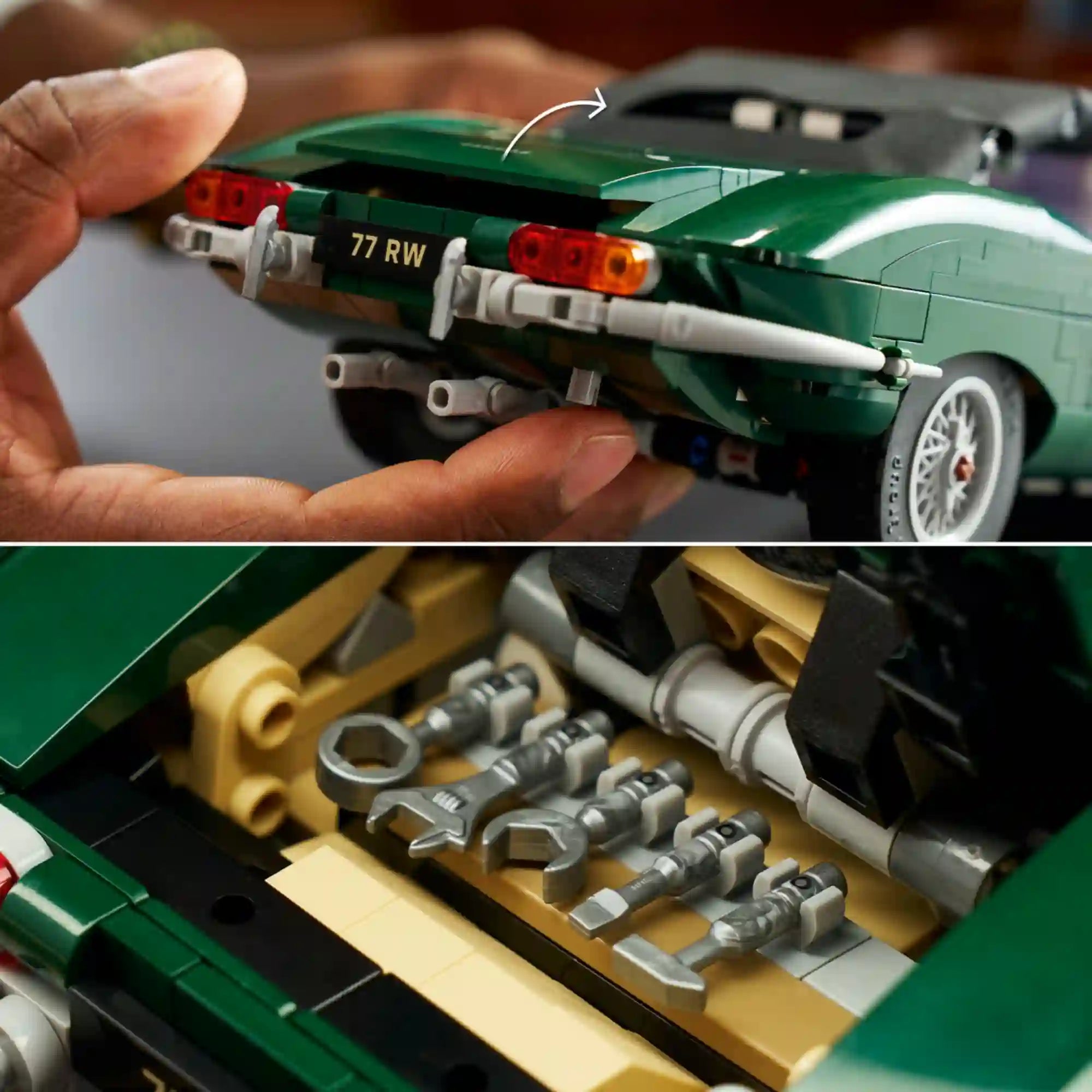 A LEGO Icons Jaguar E-Type 11381 nyitható csomagtartója szerszámkészlettel és a részletgazdag hátsó kialakítással.