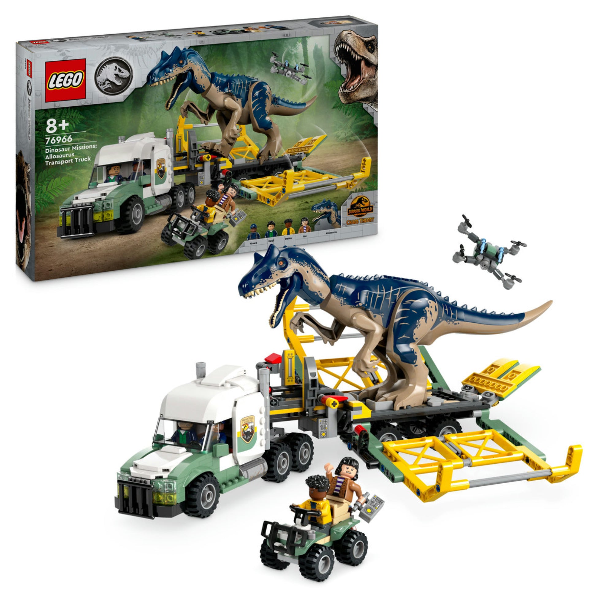 A LEGO Jurassic World: Allosaurus szállító kamion (76966) teljes készlete: a nagyméretű kamion, a sárga szállító platform, a mozgatható Allosaurus figura, egy drón és két minifigura terepjáróval.