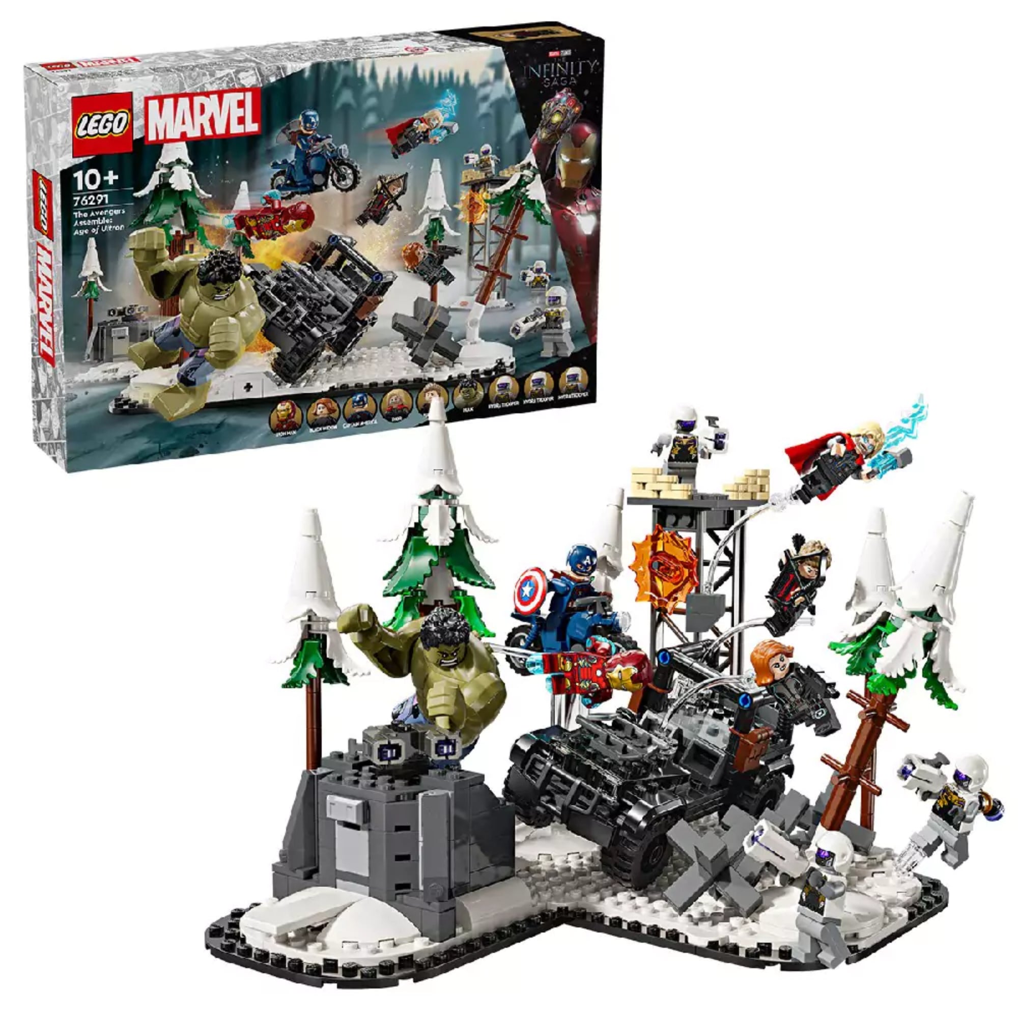 A LEGO Marvel A Bosszúállók csapata: Ultron kora (76291) doboza és a teljes, összeállított készlet havas erdei csatajelenettel, Hulk, Vasember, Amerika Kapitány, Fekete Özvegy, Thor, Sólyomszem és Hydra katonák minifiguráival.