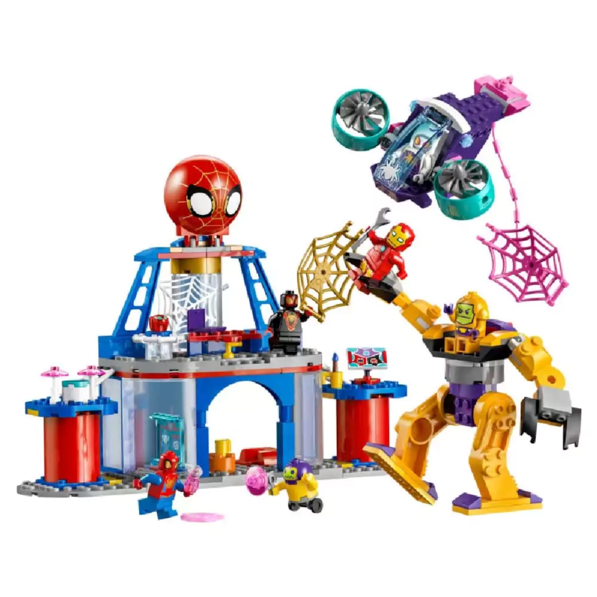 Színes LEGO Marvel építőkészlet a Pókcsapat hálóvető főhadiszállásával; középen egy kék-piros épület nagy pókfejes toronnyal, körülötte Pókember, Miles Morales, Iron Man és Zola figurái, valamint egy nagy sárga-lila robot és egy lebegő jármű rózsaszín hálóelemekkel.