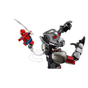 Részlet a LEGO Marvel szettből, ahol Pókember és Óriás Hangya akció közben láthatóak.