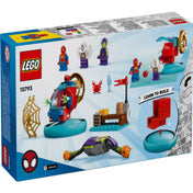 LEGO Marvel 10793 doboz hátoldala, részletes bemutatás a játékelemekről: járművek, minifigurák és a kis dokk, "Learn to Build" ikon a kezdő építők számára.