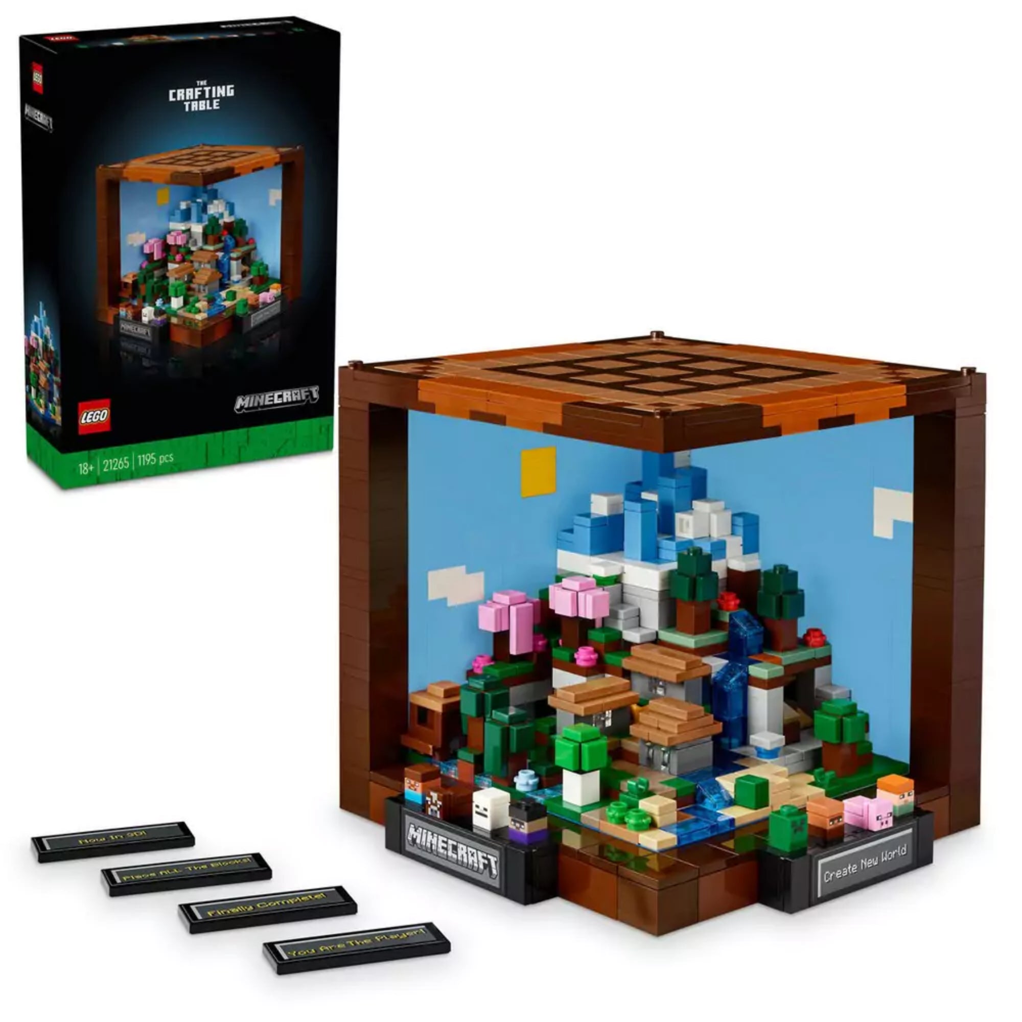 A LEGO Minecraft barkácsasztal készlet doboza és az összerakott díszmodell együtt, cserélhető táblaelemekkel, Minecraft témájú tájképpel és díszes kockafelépítéssel.