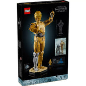  A LEGO Star Wars C-3PO (75398) doboz hátoldala a figura méretével, fotóval az élőszereplős jelenetből és információs táblával.