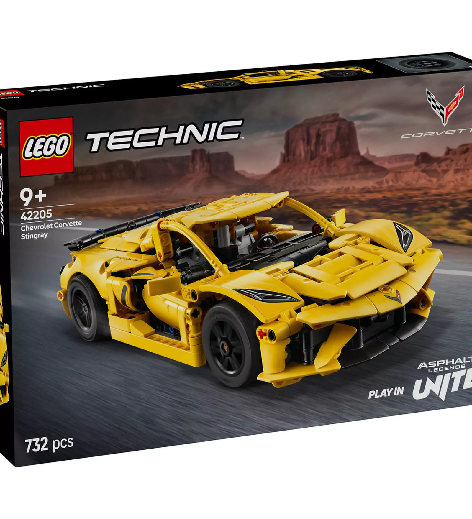 LEGO Technic Chevrolet Corvette Stingray (42205) doboza szemből, sárga sportautóval és sivatagi háttérrel.