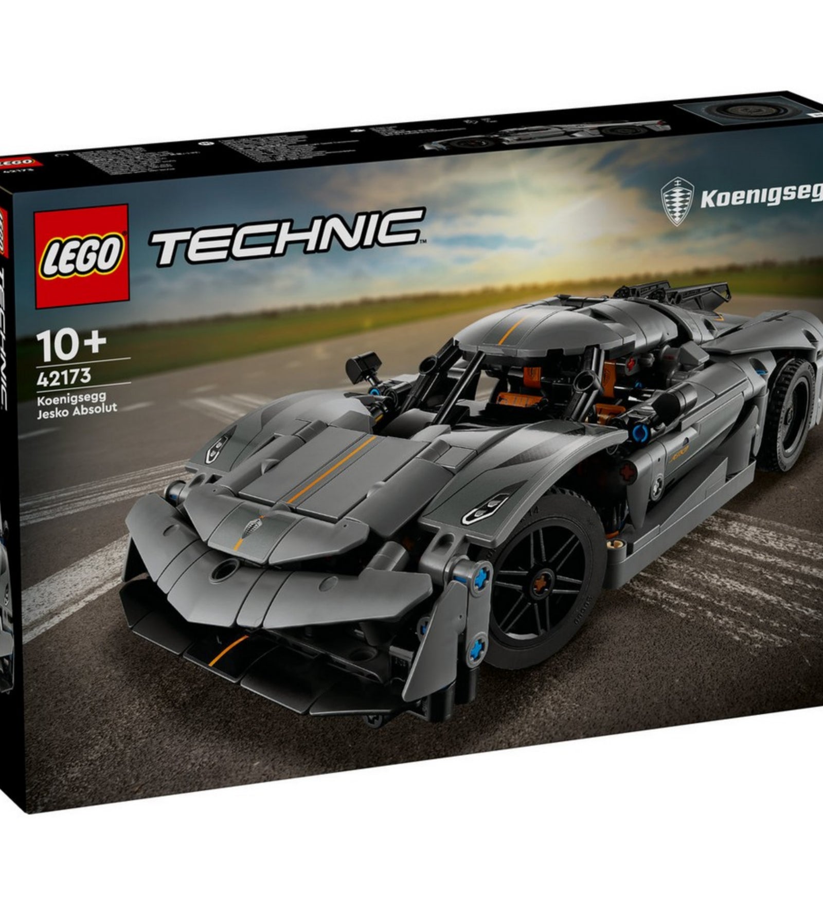 A LEGO Technic Koenigsegg Jesko Absolut doboza közelről, amelyen az autó az aszfaltos versenypályán látható, hangsúlyosan megjelenítve a Koenigsegg logót és a 10+ ajánlott korhatárt.