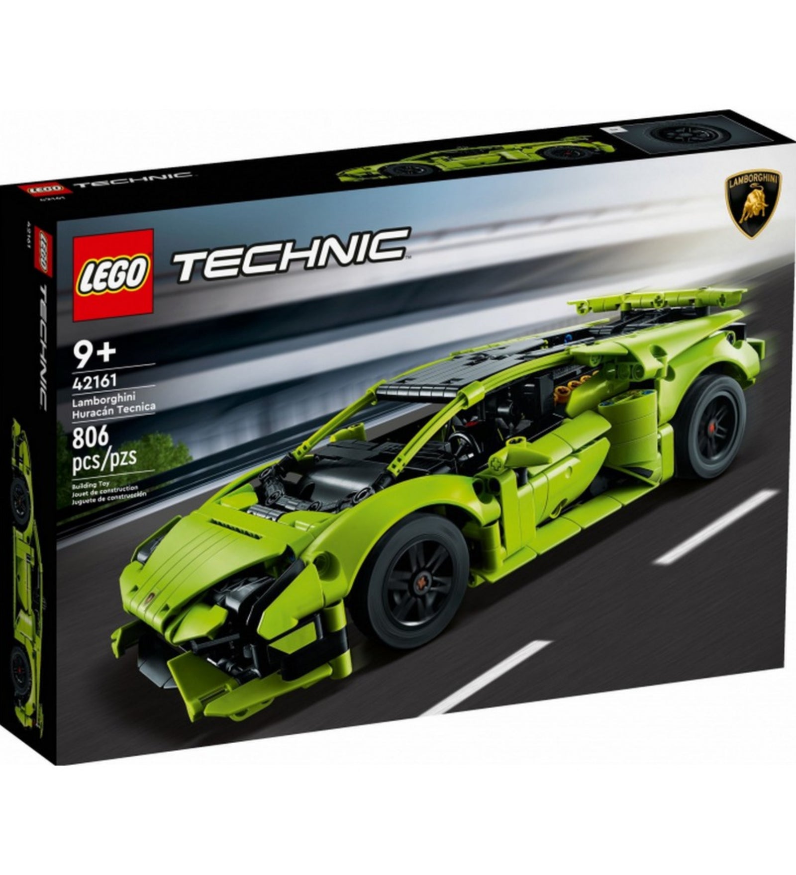 LEGO Technic Lamborghini Huracán Tecnica 42161 doboza elölnézetből, dinamikus autópályás háttérrel, a kész modell és a 806 darabos készlet kiemelésével.