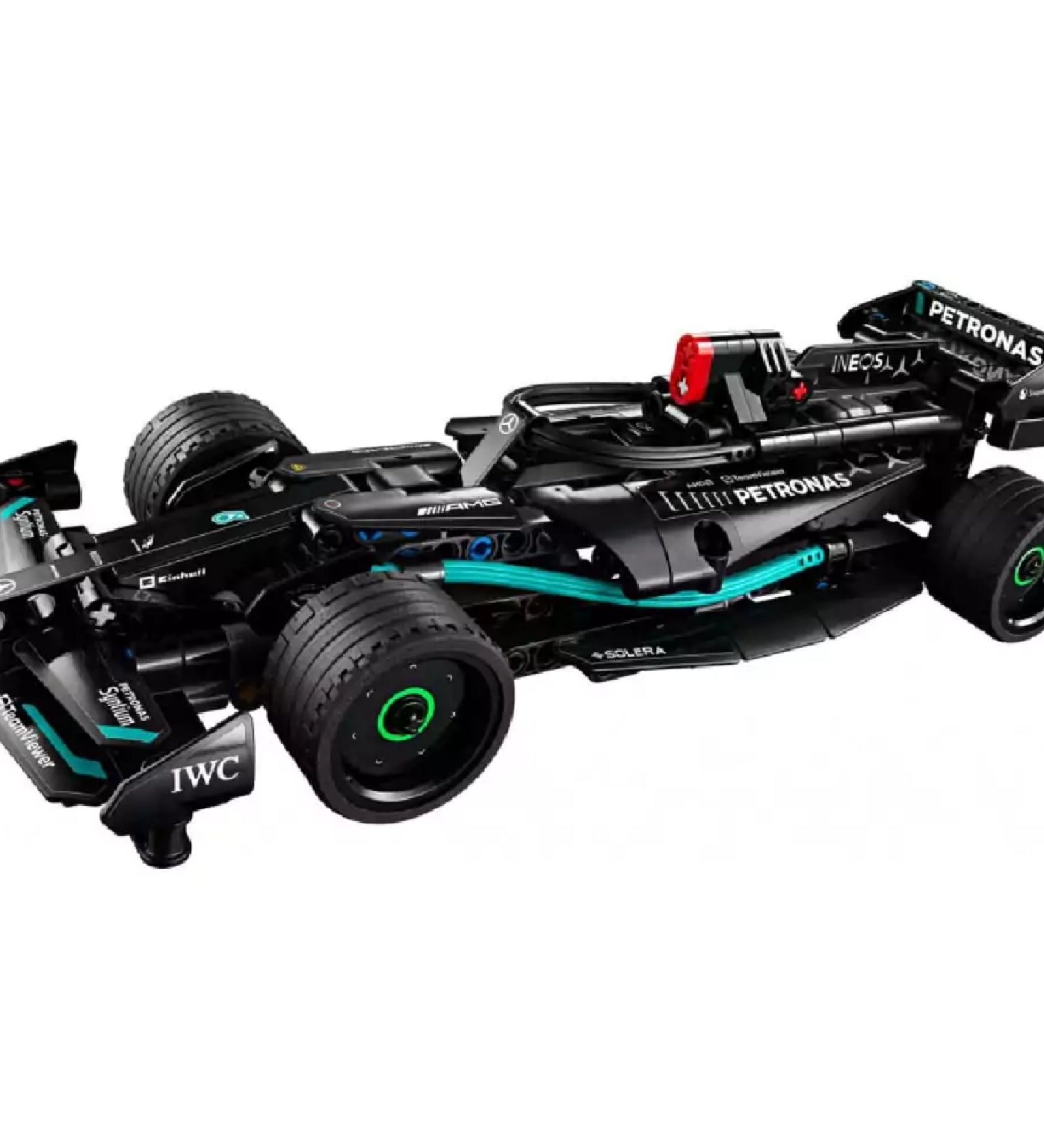 Részletes LEGO Technic Mercedes-AMG F1 W14 versenyautó (42165) összerakott modellje fekete színben, zöld díszítéssel és aerodinamikus elemekkel.