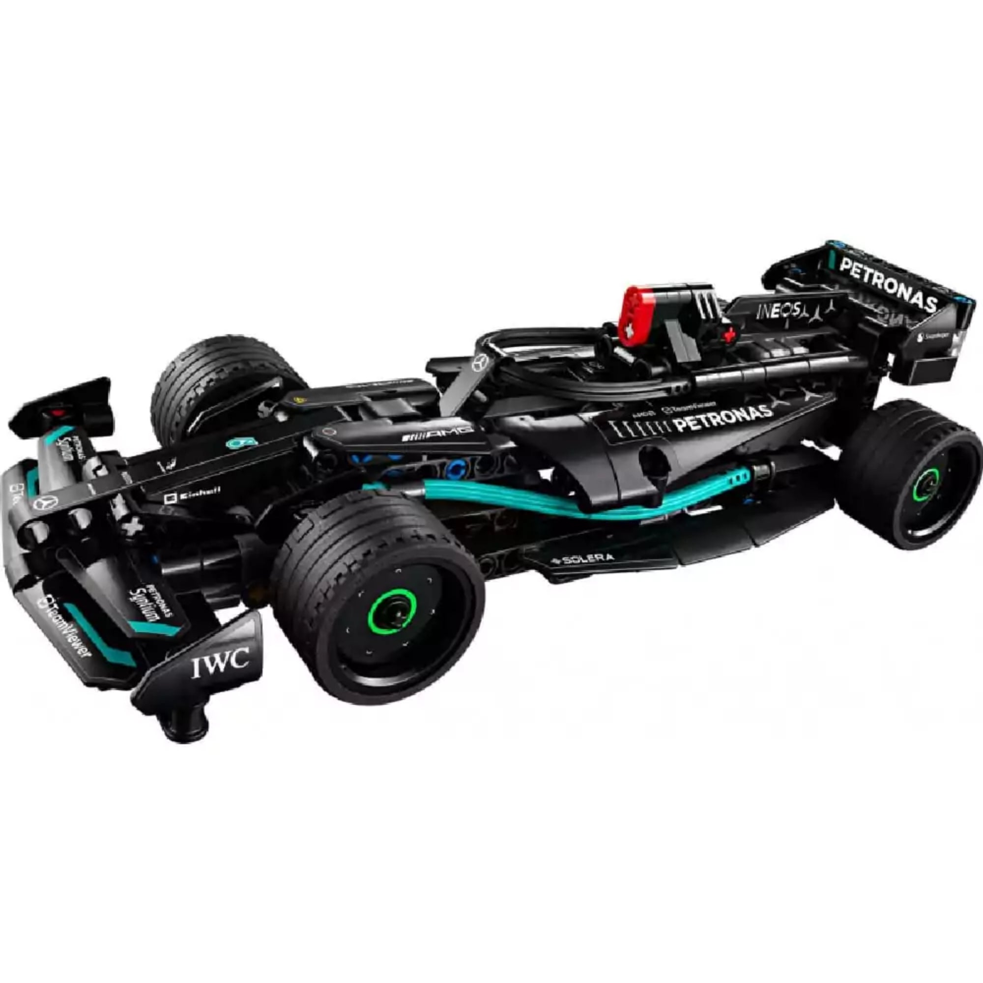 Részletes LEGO Technic Mercedes-AMG F1 W14 versenyautó (42165) összerakott modellje fekete színben, zöld díszítéssel és aerodinamikus elemekkel.