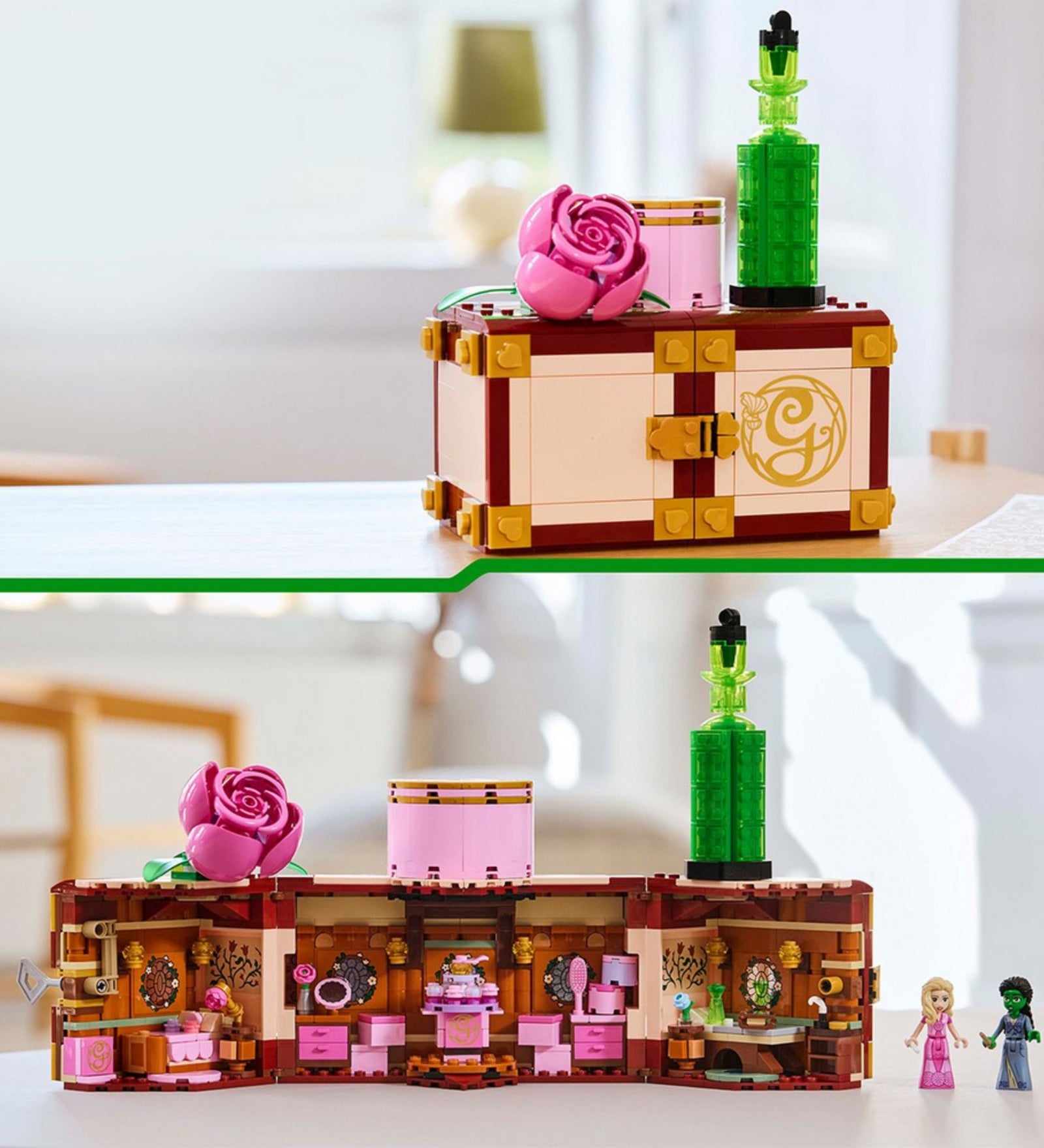 A LEGO Wicked Glinda és Elphaba kollégiumi szobája (75683) készlet zárt és nyitott állapotban, rózsaszín bőrönd formájú háziként, kiegészítőkkel és minifigurákkal.