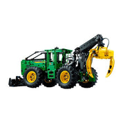 LEGO Technic John Deere 948L-II Skidder 42157