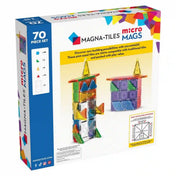 MAGNA-TILES microMAGS 70 darabos építőkészlet dobozának hátoldala, két színes építménnyel és a mágneses elemek darabszámát bemutató ábrával.