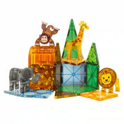 MAGNA-TILES Safari Animals mágneses építőkészletből készült szafariépítmény, elefánttal, zsiráffal, oroszlánnal és majommal.