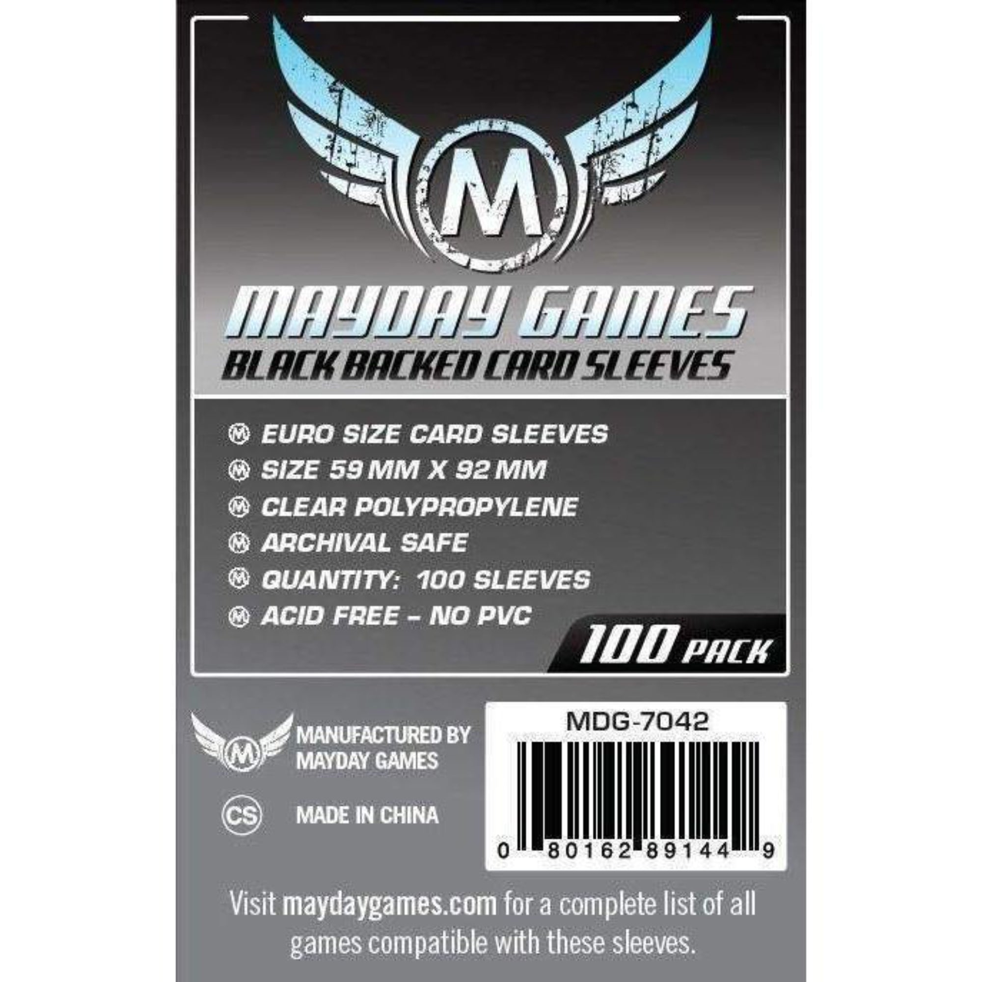 Mayday Games Black Backed Euro Size Card Sleeves (59x92 mm) – 100 db fekete hátoldalú kártyavédő csomagolás, átlátszó polipropilén előlappal, savmentes és PVC-mentes kivitelben, 100 darabos kiszerelésben euro méretű lapokhoz.