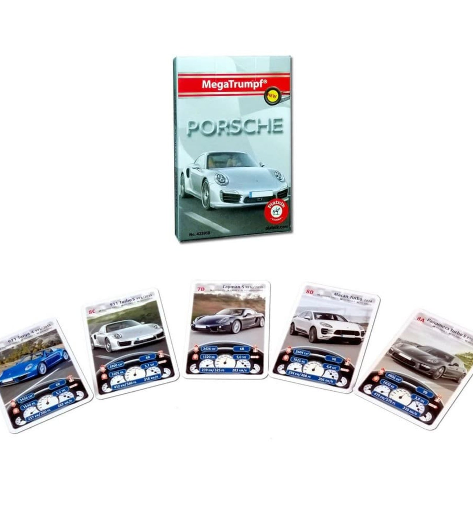 A képen a MegaTrumpf Porsche kvartett kártyajáték látható kibontva. A doboz elején egy ezüst Porsche szerepel, míg előtte öt különböző Porsche modell kártyája sorakozik: 911 Turbo, Cayman S, Macan Turbo és Panamera Turbo.