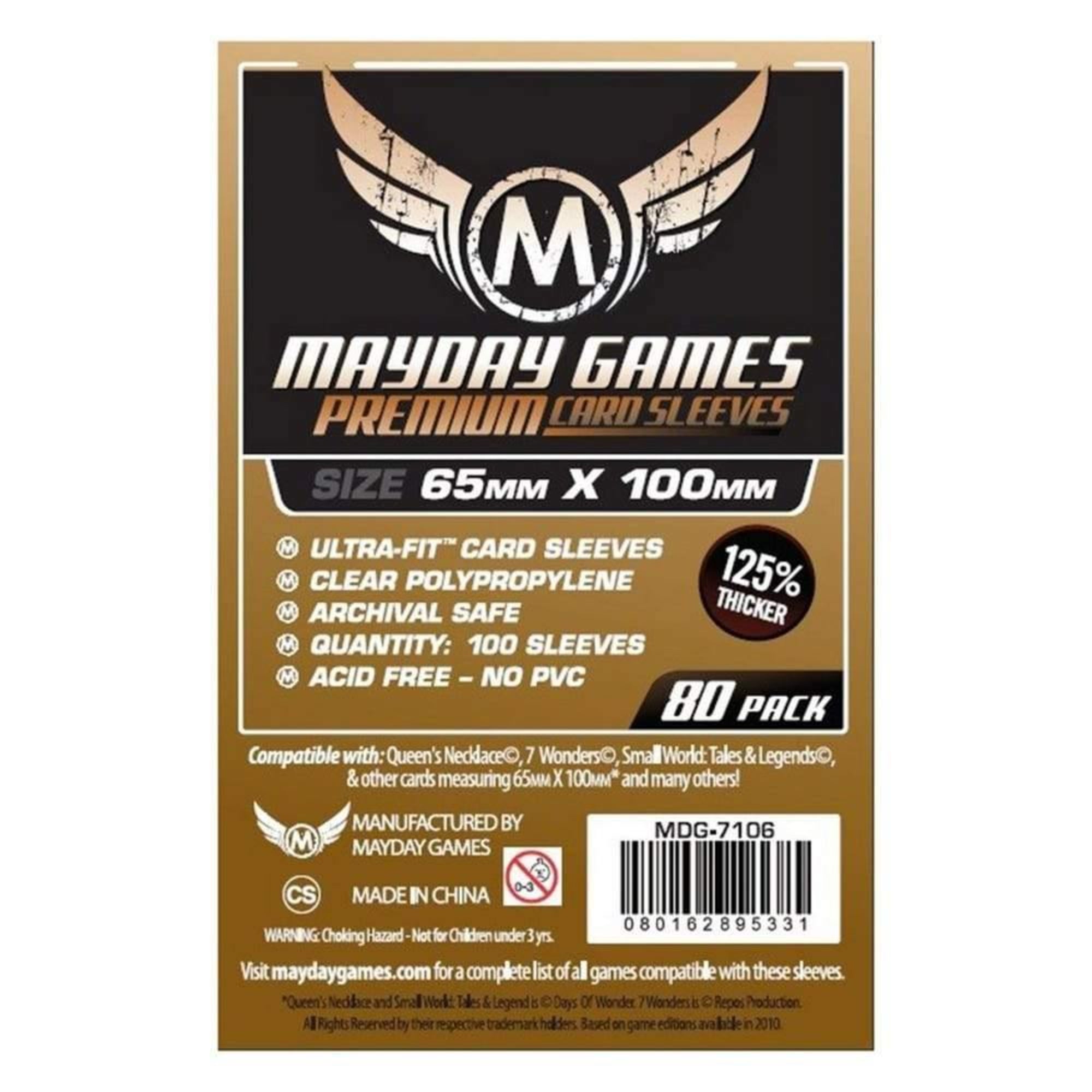 Mayday Games Premium Card Sleeves 65x100 mm 80 pack kártyavédő csomagolás hátoldala, barna-fekete dizájnnal és részletes termékinformációkkal.