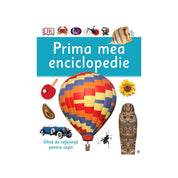 A képen a „Prima mea enciclopedie” (Első enciklopédiám) című román nyelvű gyermekkönyv borítója látható, amely a DK (Dorling Kindersley) kiadó gondozásában jelent meg. A borítón különféle, gyerekek számára izgalmas témákból válogatott képek szerepelnek: egy színes hőlégballon központi motívumként, egy múmiakoporsó, egy napraforgó, egy klasszikus autó, pingpongütő, ásvány, bogár, valamint tengeri hal és más ikonikus tárgyak. 