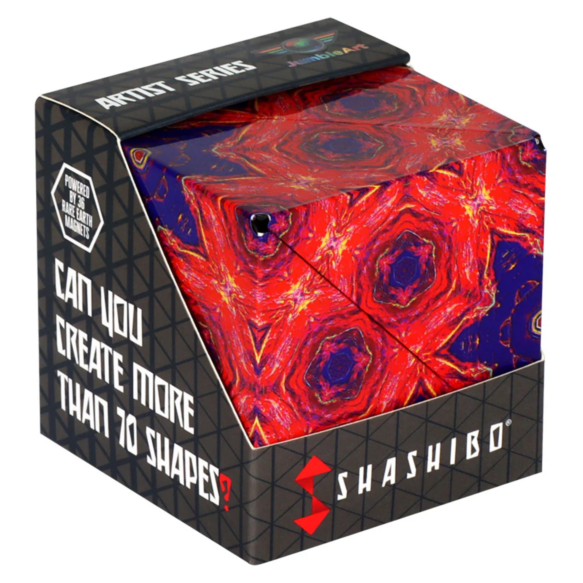 Harmadik kép: A Shashibo mágneses kocka egyik lehetséges formája, háromszög és rombusz alakzatokkal, élénk piros, kék és lila színekben.