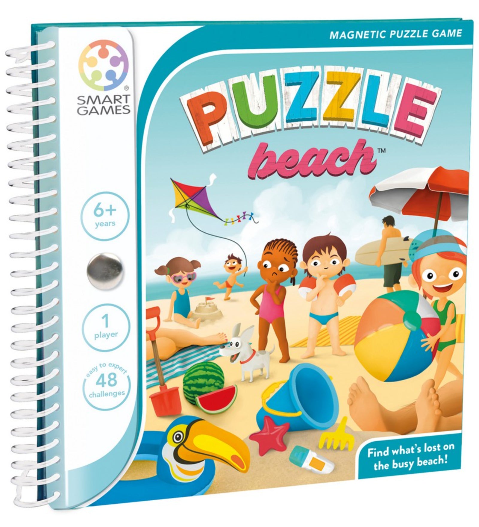 Smart Games Puzzle Beach borítója – A logikai játék színes borítója, amely egy nyüzsgő tengerparti jelenetet ábrázol gyerekekkel és elveszett tárgyakkal.