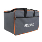 Board Game Tables Oxford Gray társasjáték hordtáska – szürke, narancsszegélyes, cipzáras tárolótáska elülső zsebbel és kézi fogantyúval.