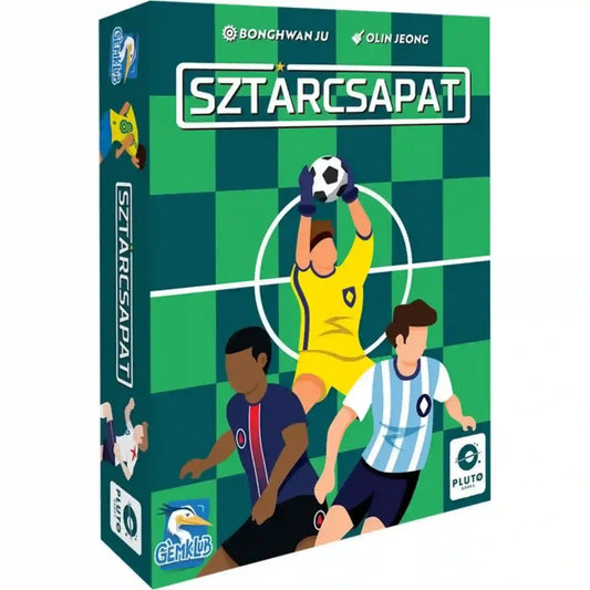 A Sztárcsapat társasjáték doboza zöld futballpálya háttérrel és három focistát ábrázoló illusztrációval. A dobozkép a futballcsapat építésének és menedzselésének hangulatát jeleníti meg.