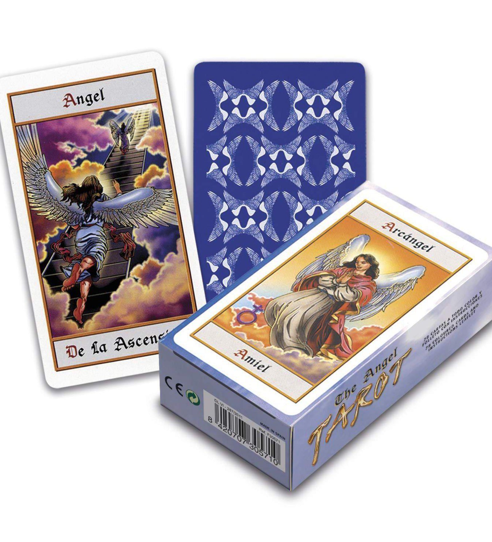 A képen a The Angel Tarot kártyacsomag látható, amely egy spirituális és angyali tematikájú tarot pakli. A doboz előlapján egy arkangyal (Amiel) jelenik meg lágy színekben, klasszikus ikonográfiával, míg a nyitott kártyák között szerepel egy "De la Ascensión" (Felemelkedés angyala) nevű lap is. A kártyák hátlapján kék-fehér, csillagmintás dizájn látható.