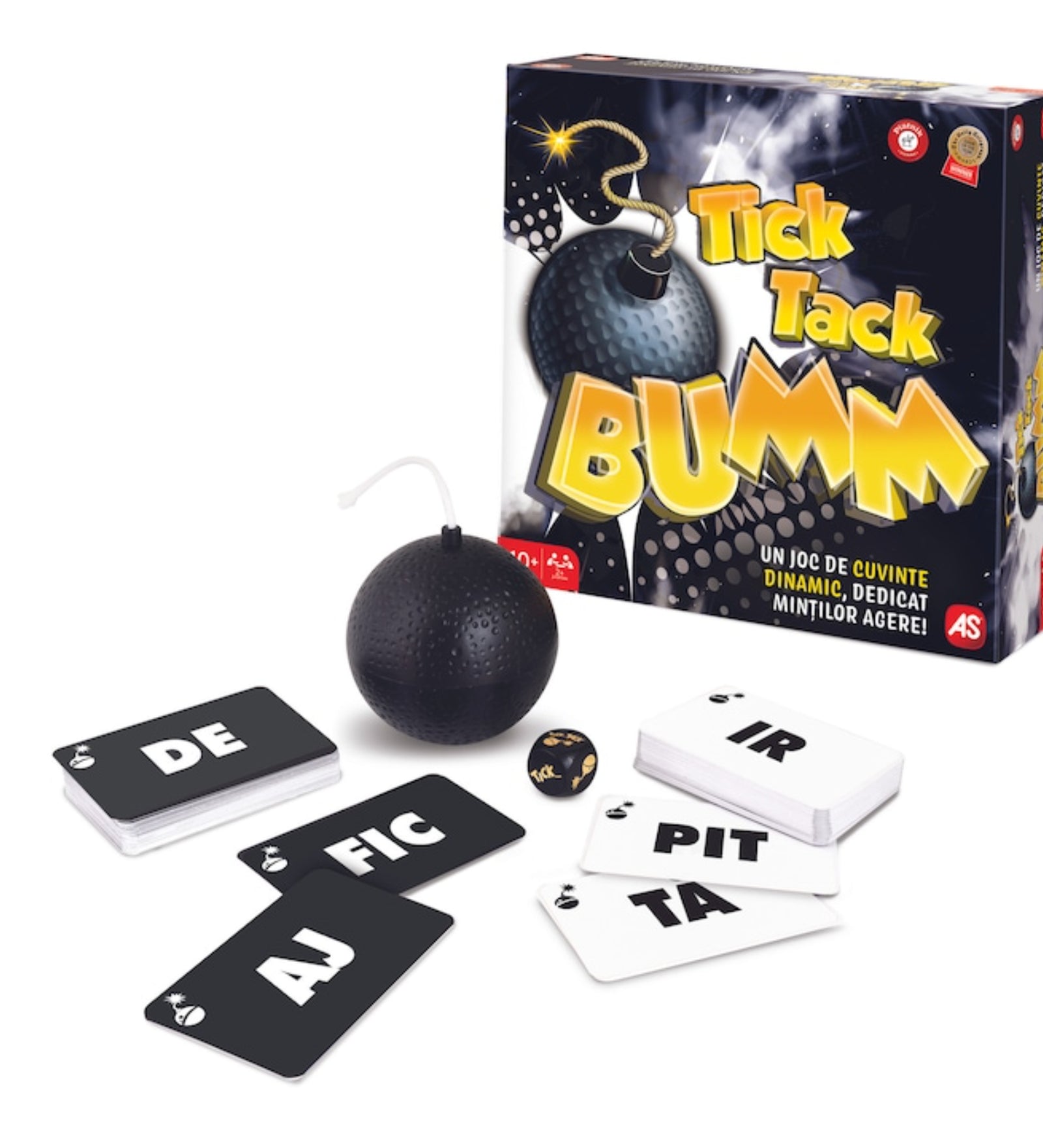 A Tick Tack Bumm társasjáték elemei: fekete bomba alakú időzítő, betűket tartalmazó kártyák, dobókocka és a játék doboza a háttérben.