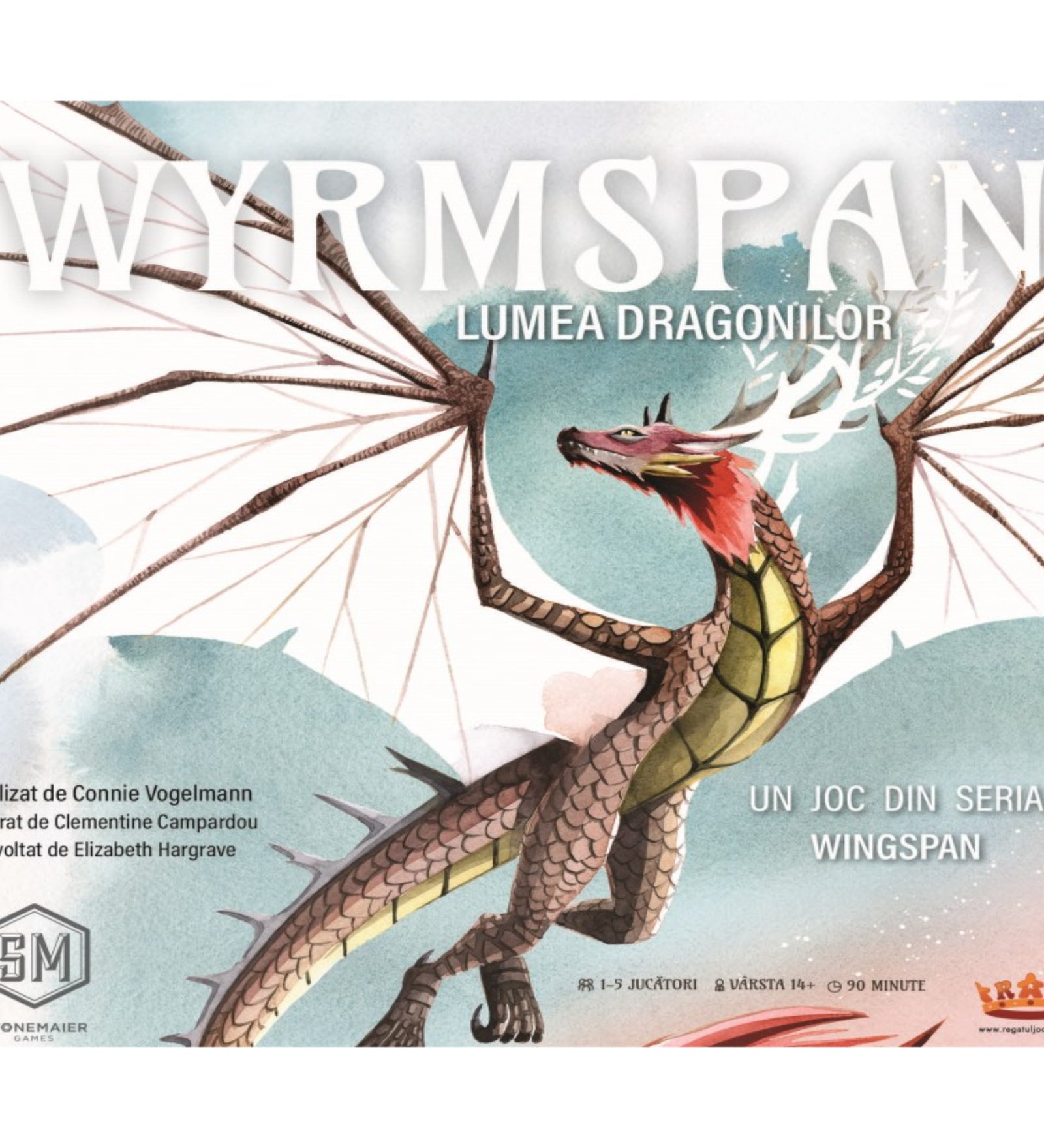 Wyrmspan – Lumea Dragonilor társasjáték román nyelvű dobozának előlapja, középen egy részletesen illusztrált, szárnyait kitáró sárkánnyal, világos pasztellszínű háttérrel és a Stone Maier Games logójával