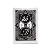 A Bicycle Naruto Shippuden kártyapakli hátoldala, fekete-fehér mintázattal és a rejtett levél falujának jelképével a középen.