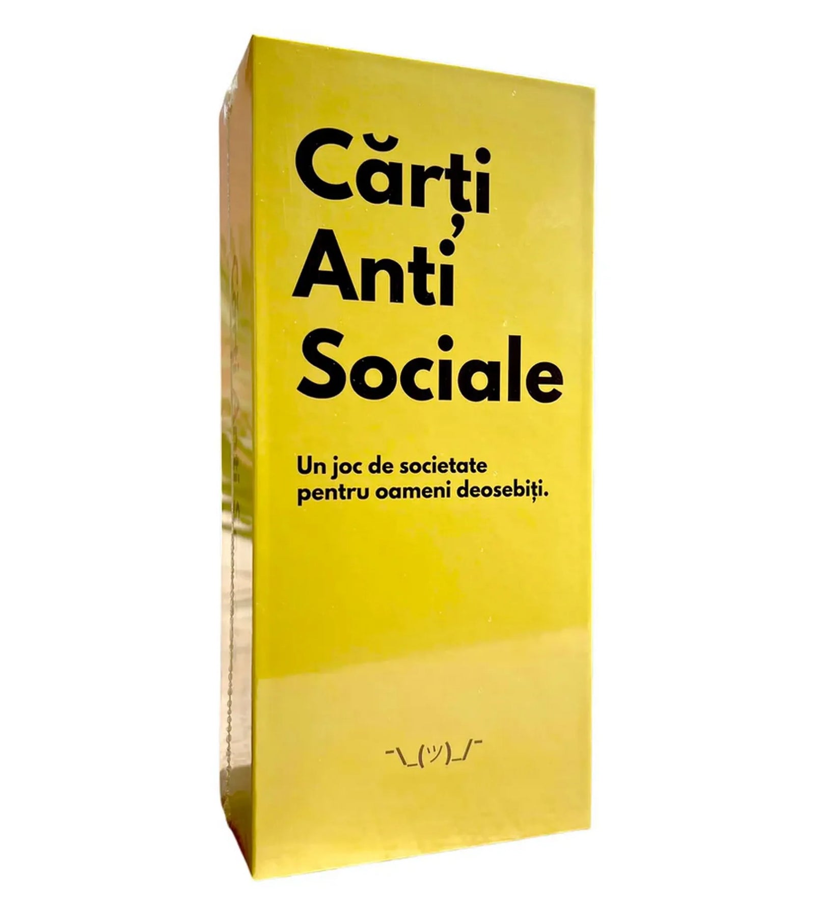 Cărți Anti Sociale román nyelvű partijáték sárga doboza fekete felirattal, felnőtteknek szóló humoros kártyajáték.